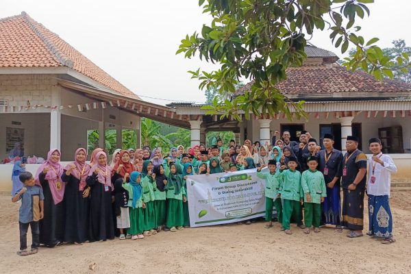 Mahasiswa KKN Kelompok 2 Gelar Dialog Interaktif Fiqih Wanita di Kampung Suka Maju