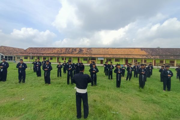 Mahasiswa STIT Darul Ishlah Tulang Bawang Gelar Kegiatan UKM Pencak Silat