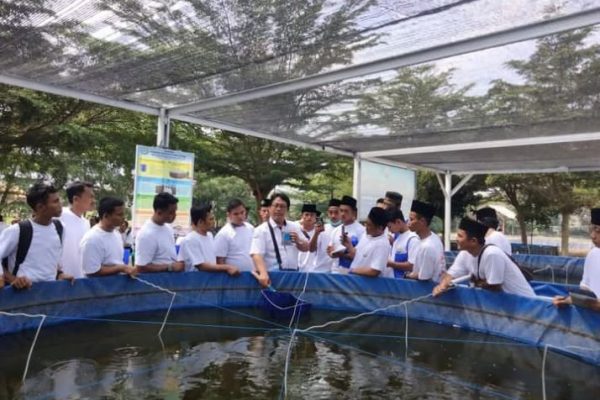 Mahasiswa STIT Darul Ishlah Tulang Bawang Sukses Gelar Program Kewirausahaan Budidaya Lele